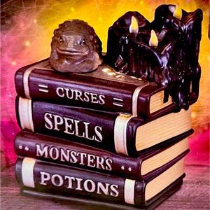 COPY - Hocus Pocus Book of Spells wax warmer free wax bar